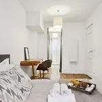 1Br Near Palais Royal & Louvre